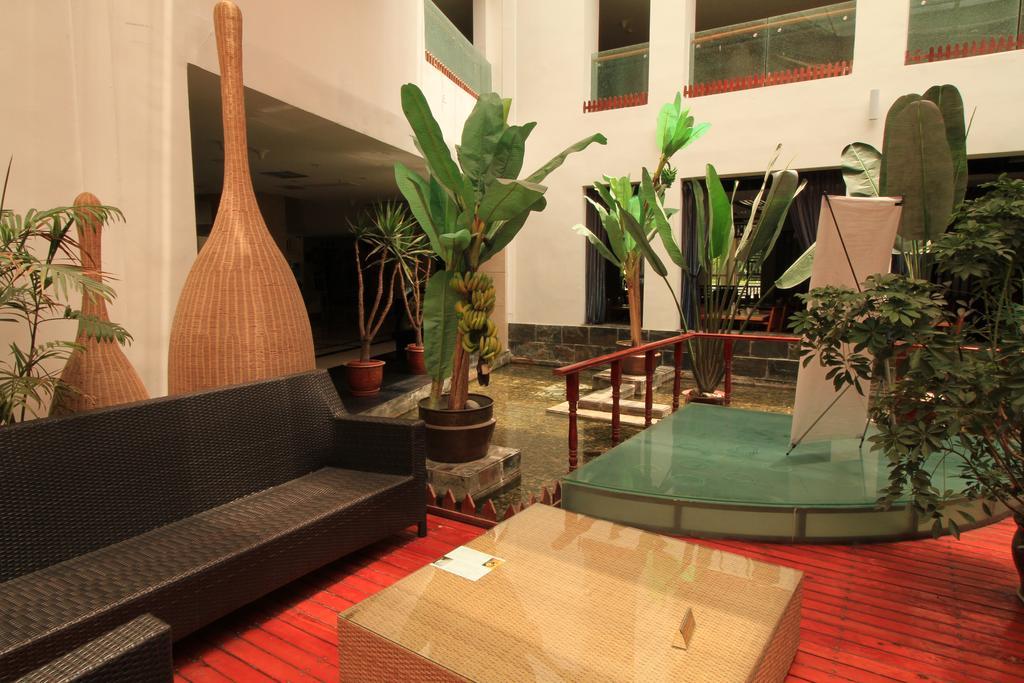 Jardin Secret Hotel Лхаса Экстерьер фото